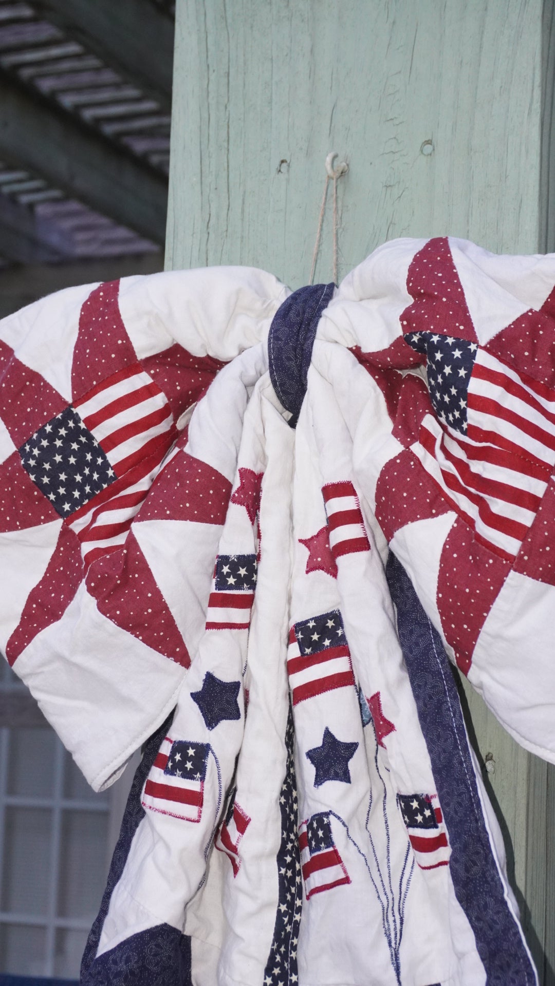 Americana Door Bow